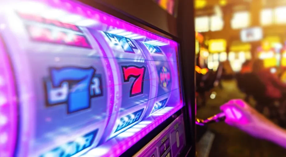 การทดลองเล่นสล็อต สัมผัสความสนุกก่อนลงสนามจริง